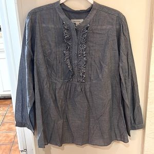 Super cute Merona Grey almost lightweight denim ruffled top